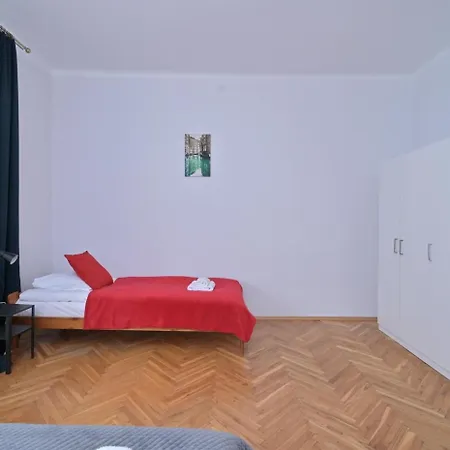 Horizon - Dom Sapiehy * Krakow